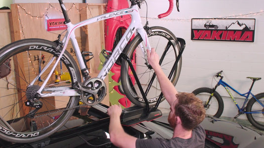 Yakima Bike Carrier - HighRoad (Wheel on carrier)