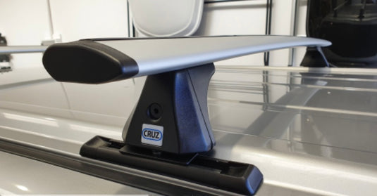 Nissan Serena C26 Van - CRUZ Roof Racks Sport - 2 bar