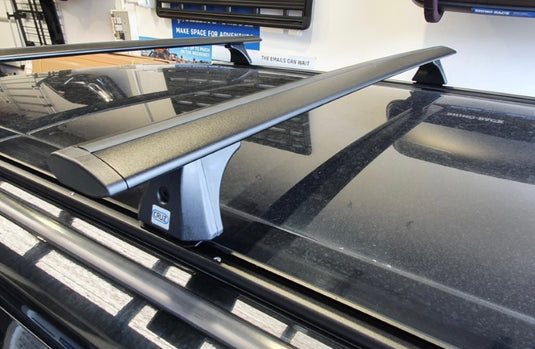 Toyota Vellfire - CRUZ Roof Racks 2 bar set