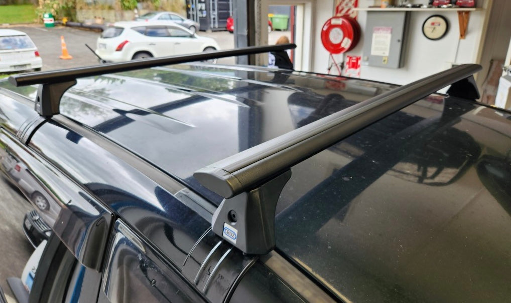 Toyota Vanguard - CRUZ Roof Racks Aero Bars clamp on type – mobile roof ...