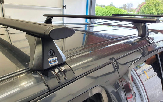 Nissan Navara D40 STX 2005-2015 CRUZ Roof Racks