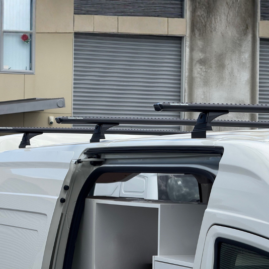 Toyota Hiace ZX 2019+ Rhino-Rack Sportz 3 bar kit