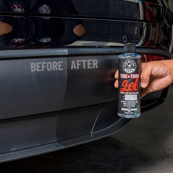 Load image into Gallery viewer, Chemical Guys Gel Black Forever Trim &amp; Tyre 473ml
