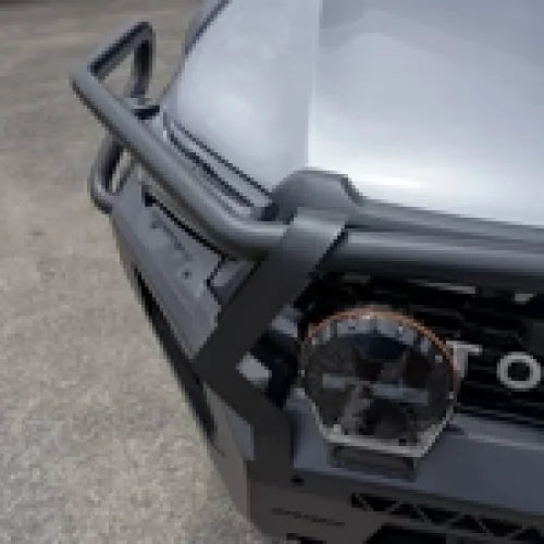 Load image into Gallery viewer, Rockarmor Gt Hoop Bullbar Combo Pack - Toyota Hilux Widebody 2022 + - Winch Bar Combo
