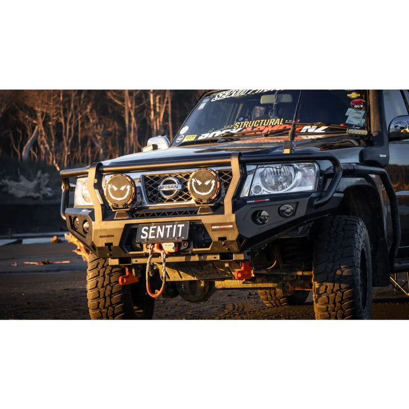 Load image into Gallery viewer, Rockarmor GT Hoop Nissan Patrol GU4 Bullbar
