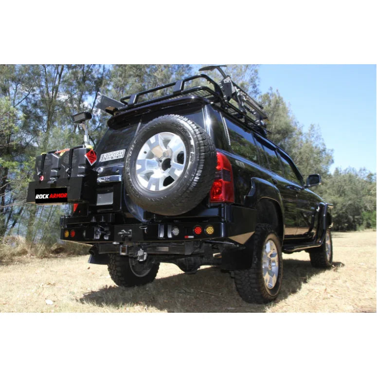 Load image into Gallery viewer, Black off-road vehicle with wheel carrier and spare wheel mount, fitting video available
