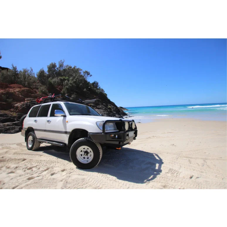 Load image into Gallery viewer, White off-road vehicle with Rockarmor Steel Rockslider suited for Toyota Landcruiser Series Wagon Solid
